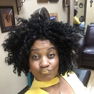 Meet your Posher, Ann